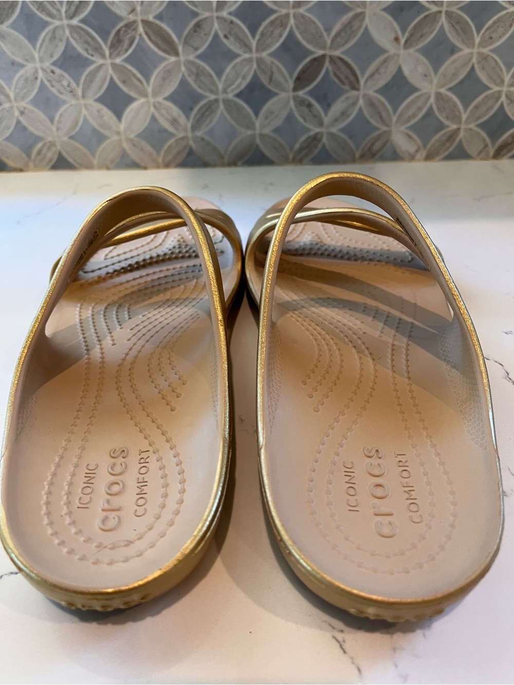 CROCS Kadee II Metallic Gold Double-Strap Strappy Slide Sandals Women's Size 9 - Picture 7 of 12